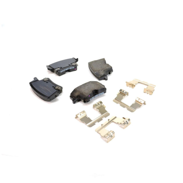 Rear brake pad set Chrysler 300 OE Mopar