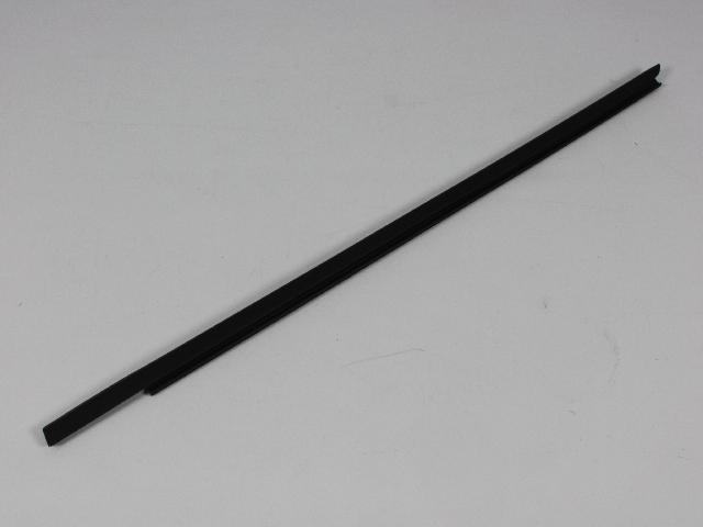 Weatherstrip Rear Door Belt Outer LH 1500 09+2500/3500 10+