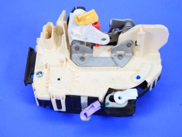 Right front door lock RAM 09/18 19+ classic