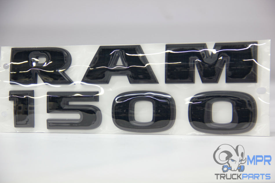 Logo RAM 1500 black