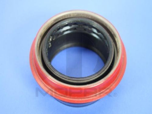 Oliekeerring staartstuk 48RE SRT-10 04/06 2WD