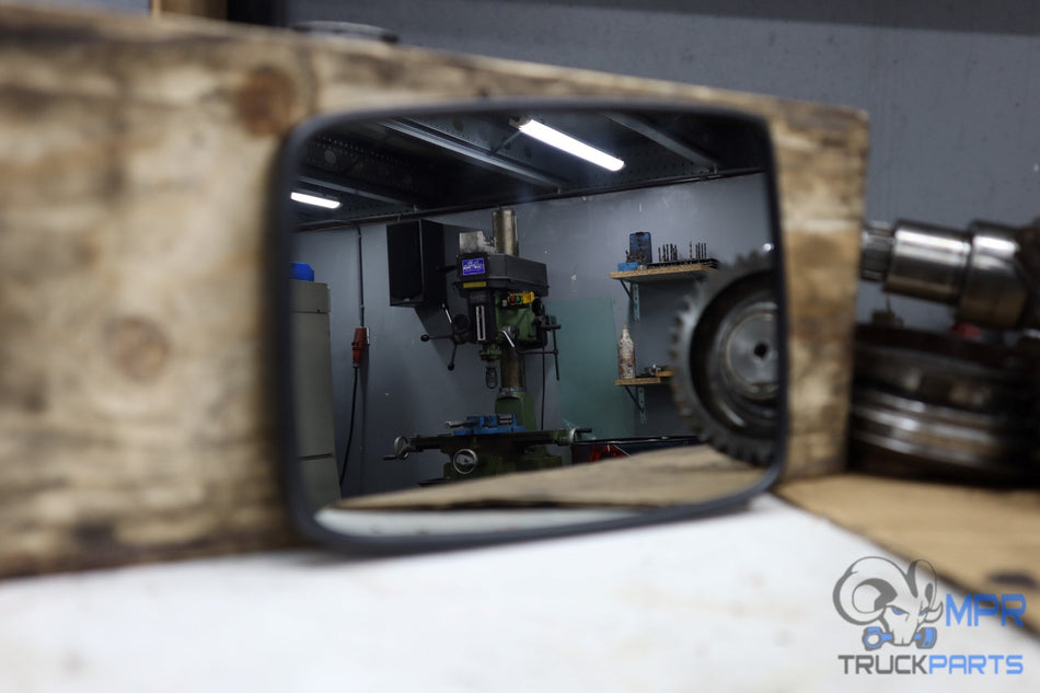 Mirror glass left Ram 11/17 heated/dimming