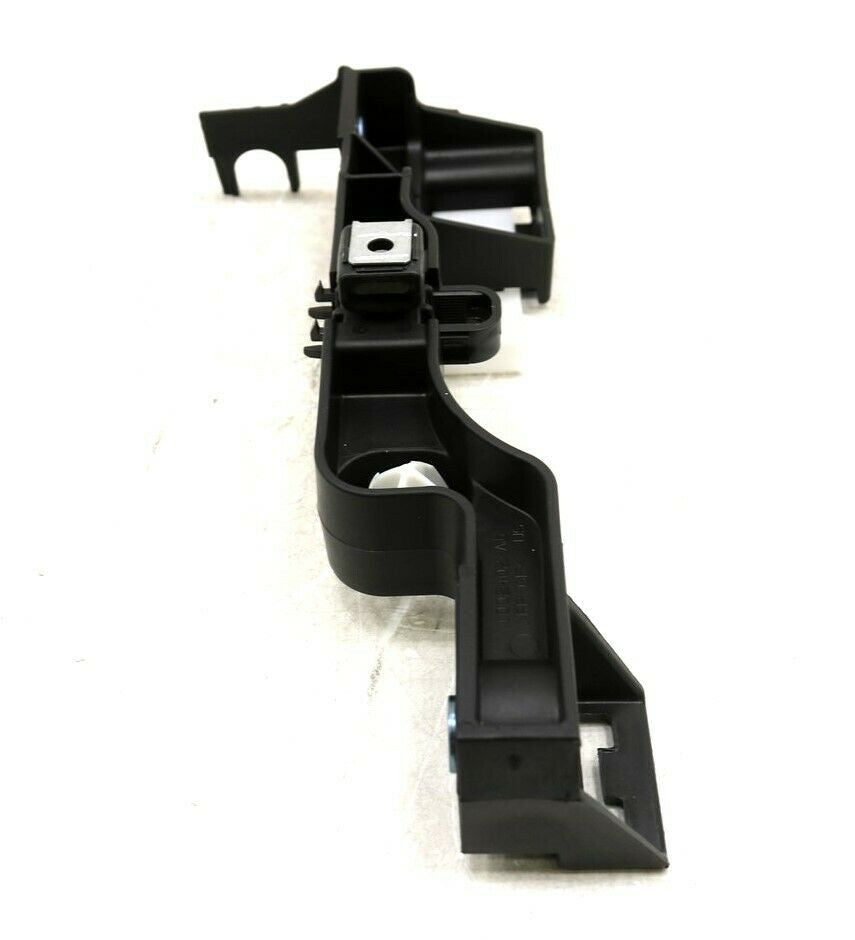 BRACKET HEADLAMP PANEL RH 2013+