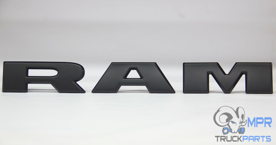 Logo RAM black 19+ grill