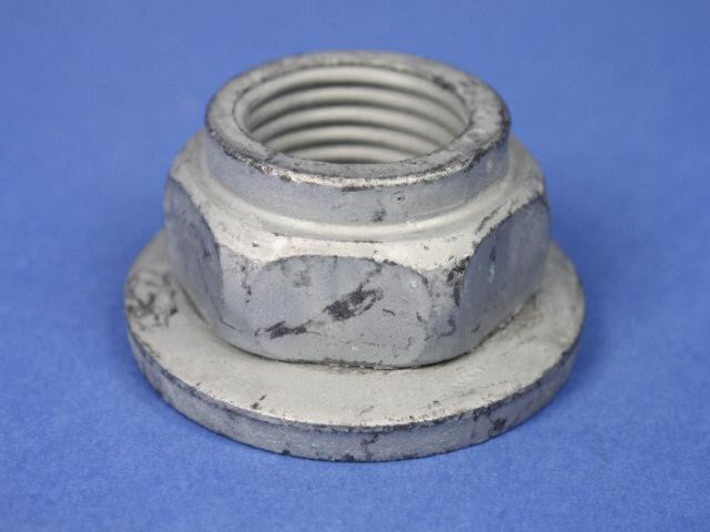 Hub nut with ring M24X2.00 RAM 1500 03+ to present