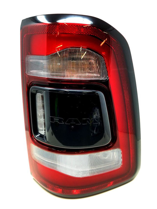 Rear light right without blind spot detection RAM 1500 19+DT