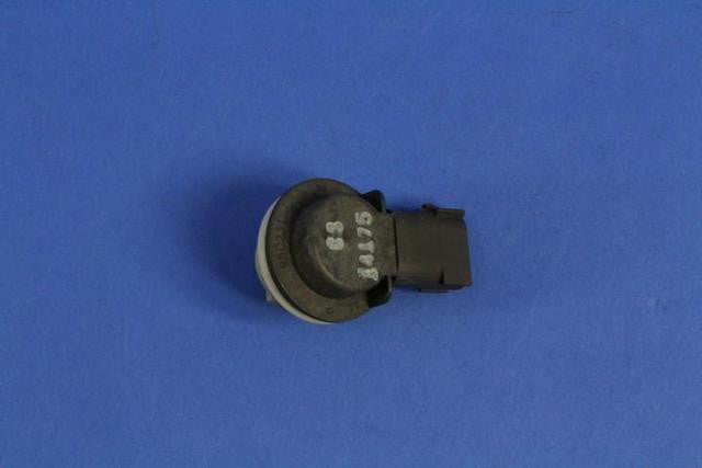 Fitting low beam rear RAM 09/18 19+ classic NON-LED